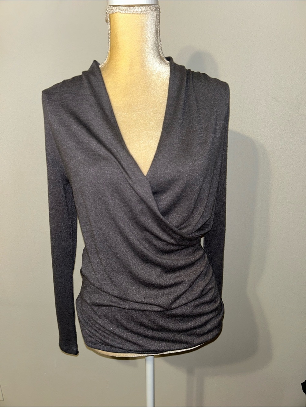 NWT 41 Hawthorn Charcoal Draped V-Neck Long Sleeve Top Sz S